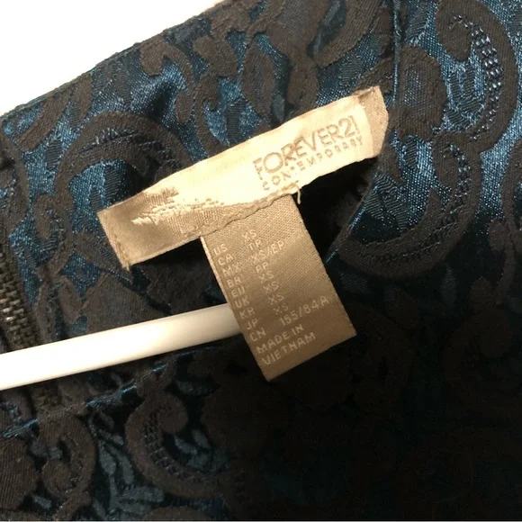 Damask Dress - Picture 2 of 2